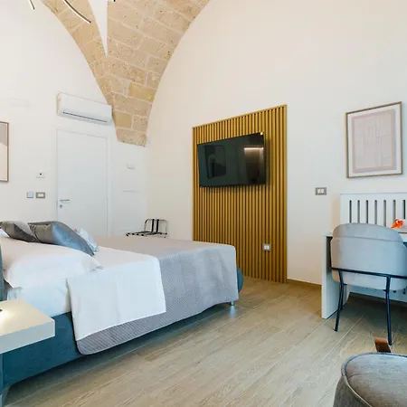 Palmares & Taviano (Lecce)
