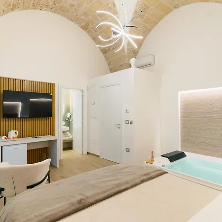Hotel Palmares & Taviano (Lecce)